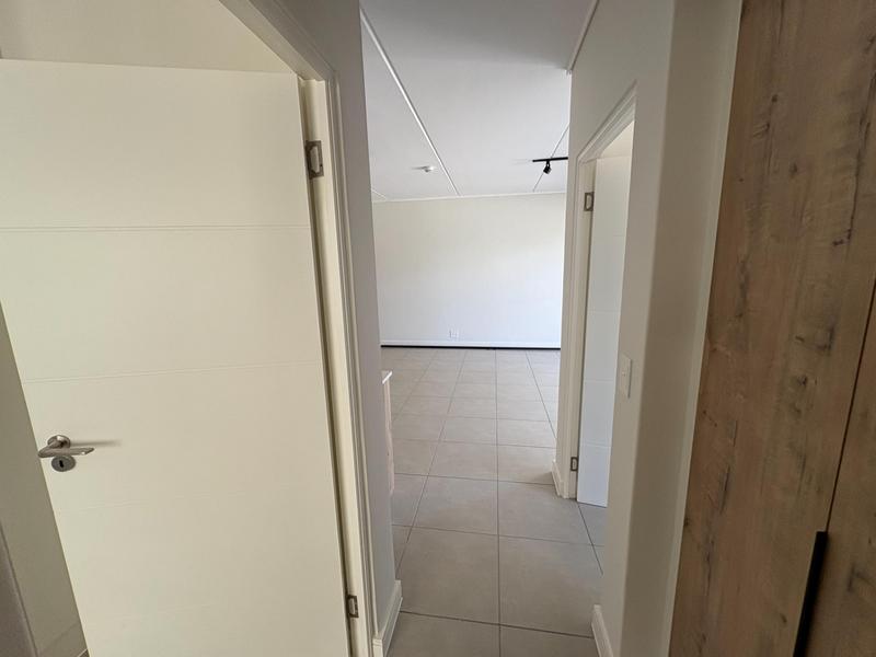 To Let 2 Bedroom Property for Rent in Richwood Western Cape